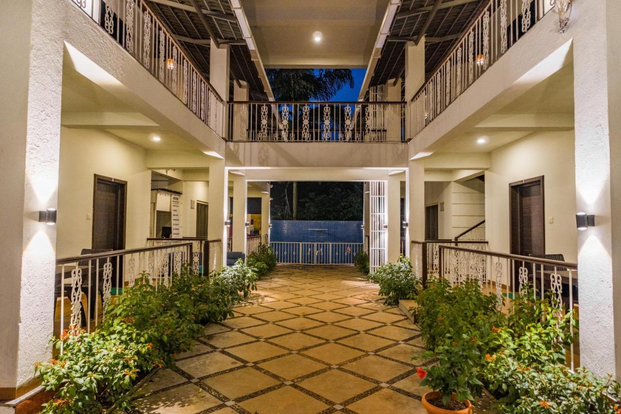 Marine Studios By Le Pension Stays Marmagao Exterior foto